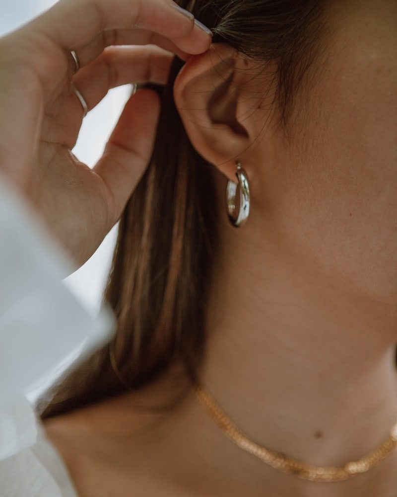 Brinco de Ouro 18k Argola Lisa — foto 3