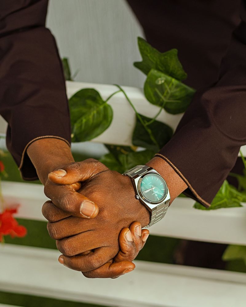 Relógio Masculino Mostrador Verde Pulseira de Couro