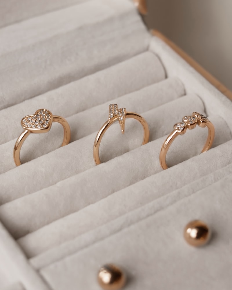 Par de Alianças de Ouro 18k
